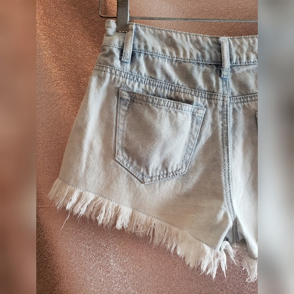 Body Central Embroidered Distresed Jean Shorts - Picture 8 of 8